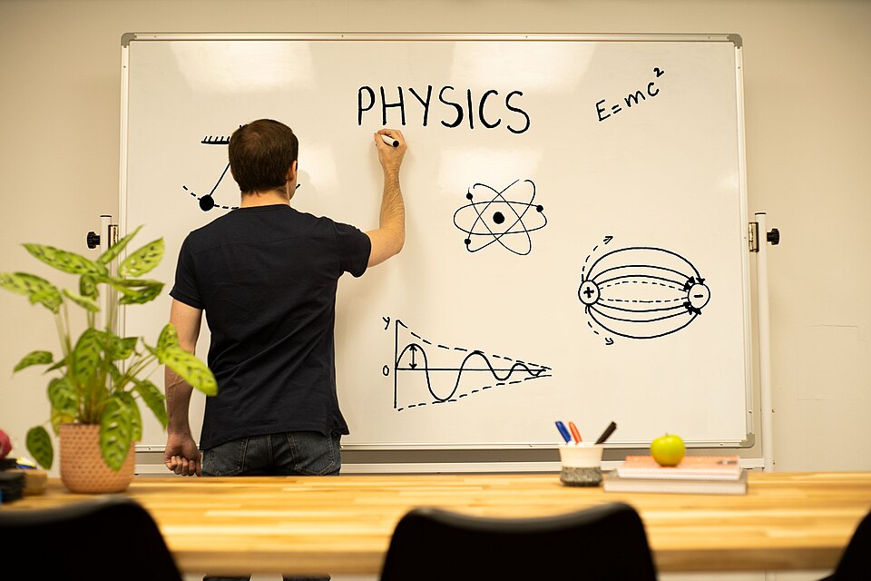 Physics Tutor